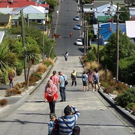 Sleep On The Steepest Street In The World! Bed & Breakfast Dunedin Dış mekan fotoğraf